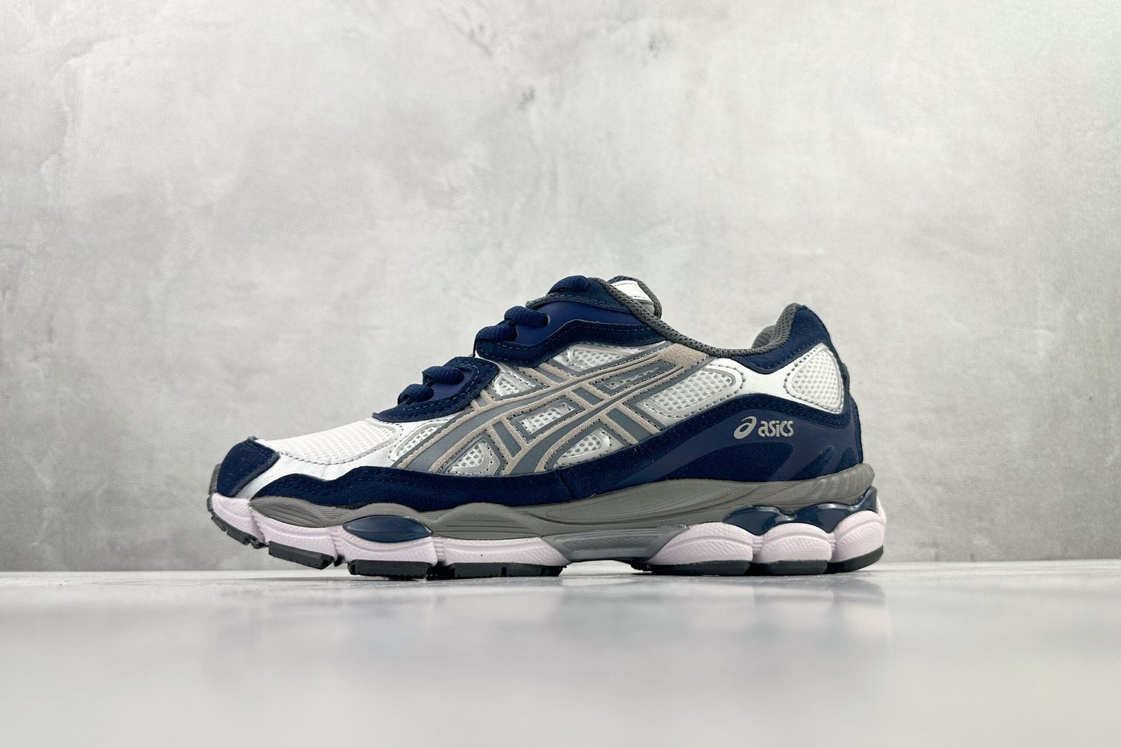 ASICS GEL-NYC gray and blue 1201A789-100