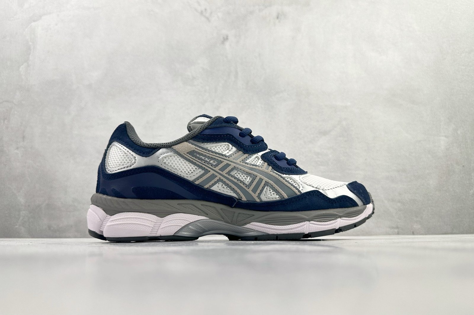 ASICS GEL-NYC gray and blue 1201A789-100 - Image 2