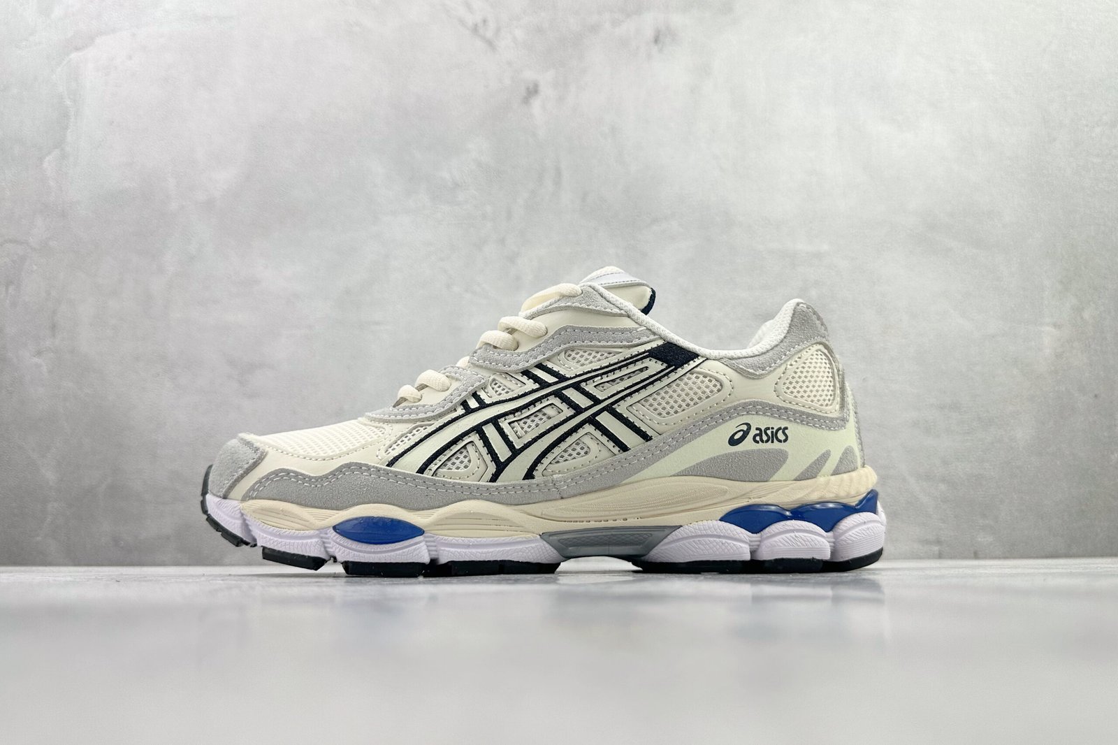 Asics GEL-NYC White 1203A788-10