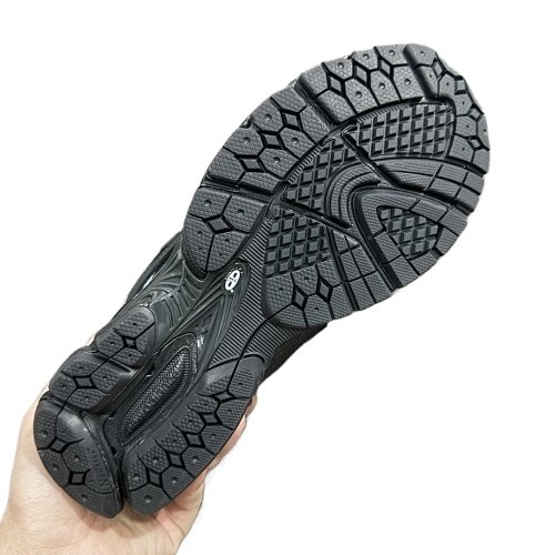 New balance - Image 9