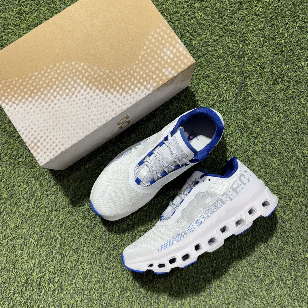 On Cloudmonster sports comfortable fashion trendy technology style fabric low top carbon plate long running running shoes - Image 9