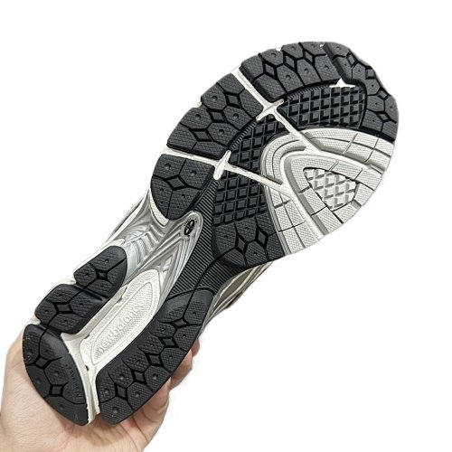 New balance - Image 9
