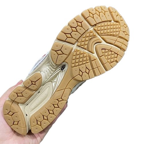 New balance - Image 9
