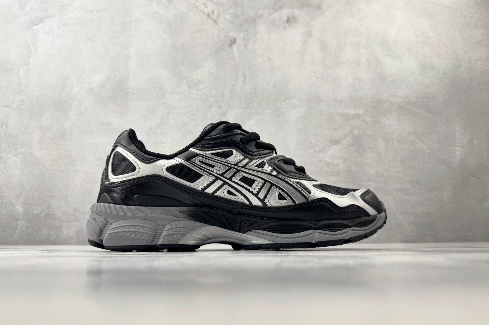 Asics Gel NYC technology Black silver 1203A280-002 - Image 2