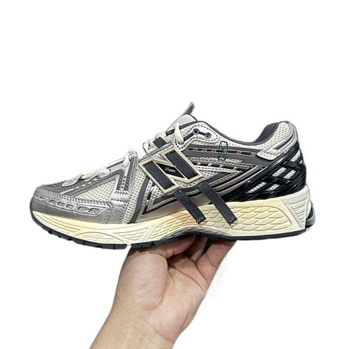 New balance - Image 2