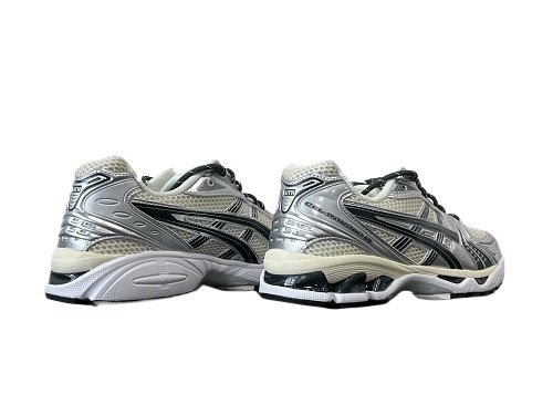 ASICS 1203A566-100 silver Black - Image 5