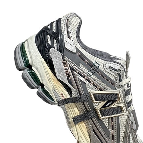 New balance - Image 5