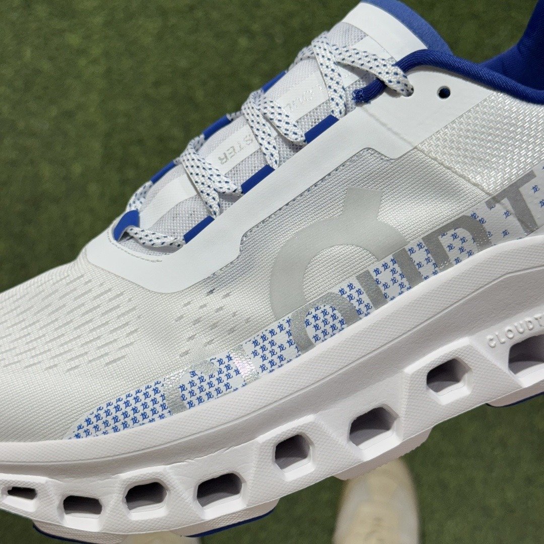 On Cloudmonster sports comfortable fashion trendy technology style fabric low top carbon plate long running running shoes - Image 6