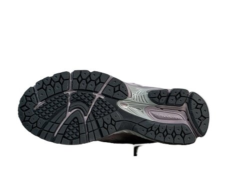 New balance - Image 3