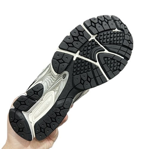 New balance - Image 9