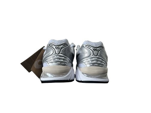 ASICS 1203A537-110 silver Black - Image 6
