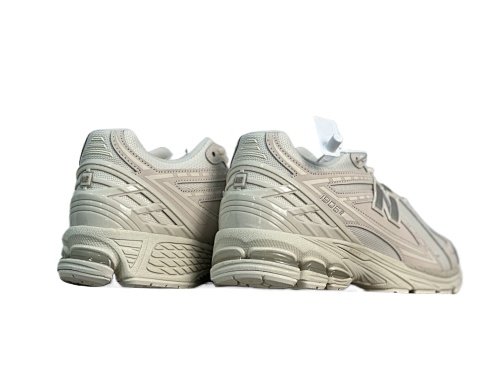 New balance - Image 5