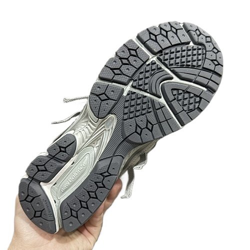 New balance - Image 9